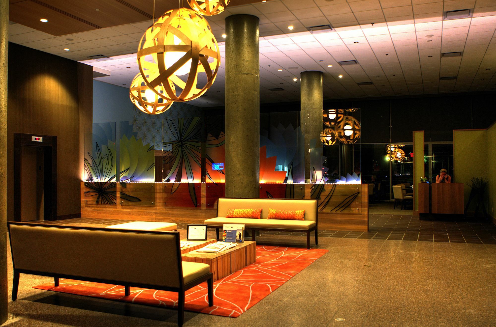 Coast Chilliwack Hotel By Apa Exterior photo